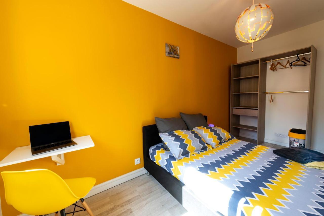 Your Place In Lh Apartment *